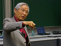 sumio iijima